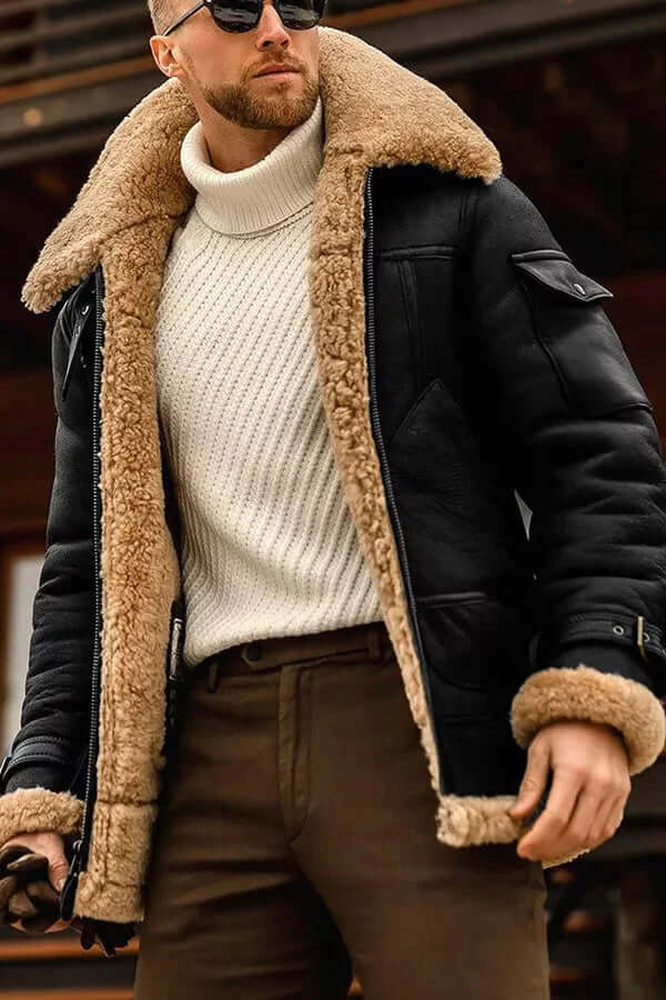 Sebastian | Nahkatakki turkisvuorilla